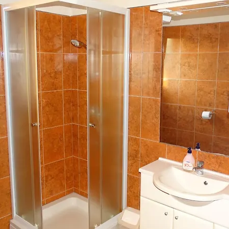 Luna - Two Bedroom Sukošan
