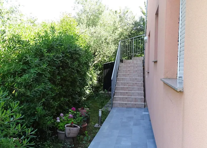 Luna - Two Bedroom *